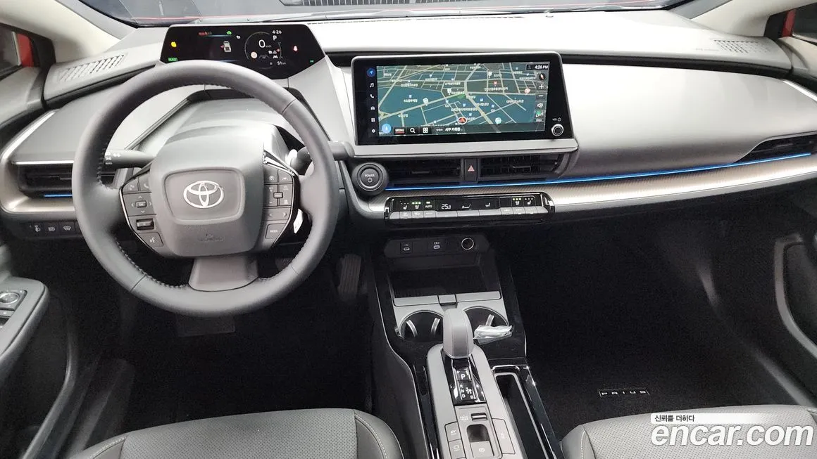 Toyota Prius — фото 7