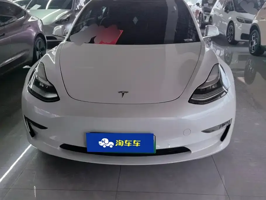 Tesla Model 3 — фото 2