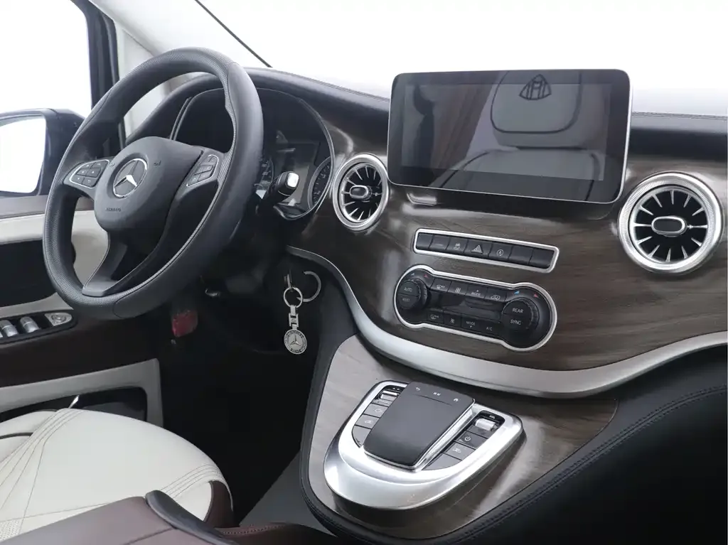 Mercedes-Benz Vito 2022 из CN, фото 6