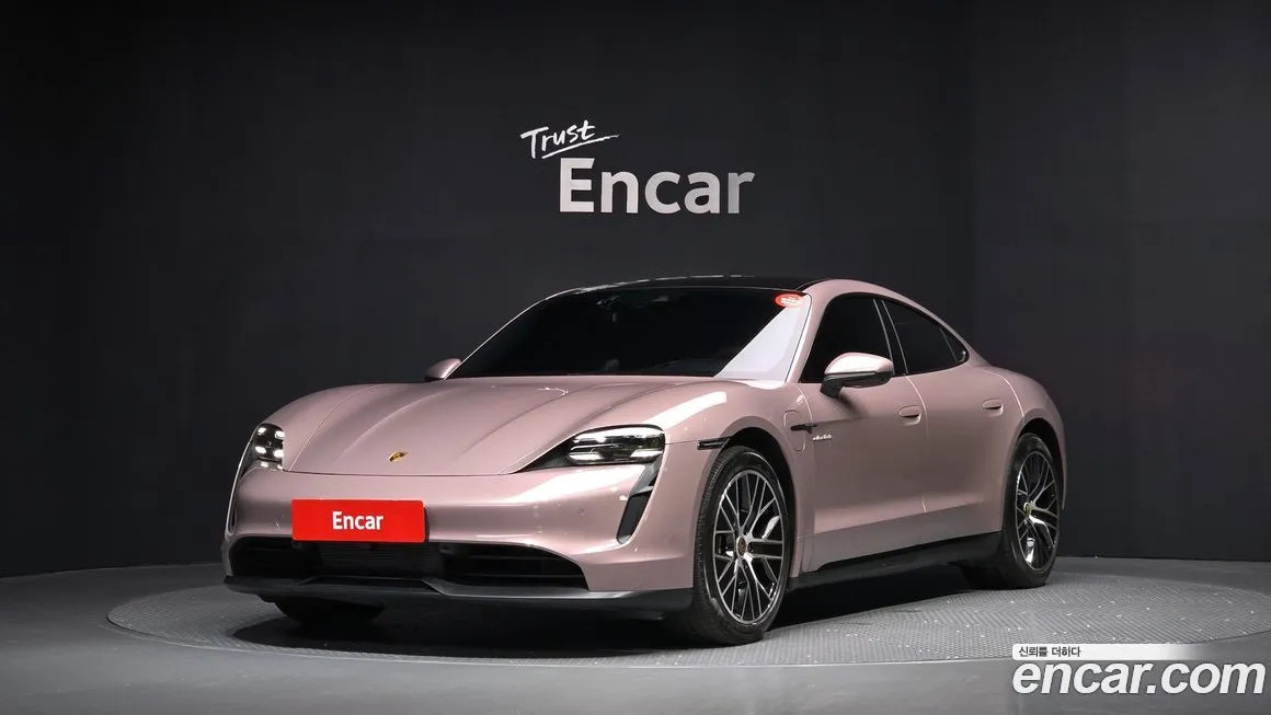 Porsche Taycan 2022 из KR, фото 1