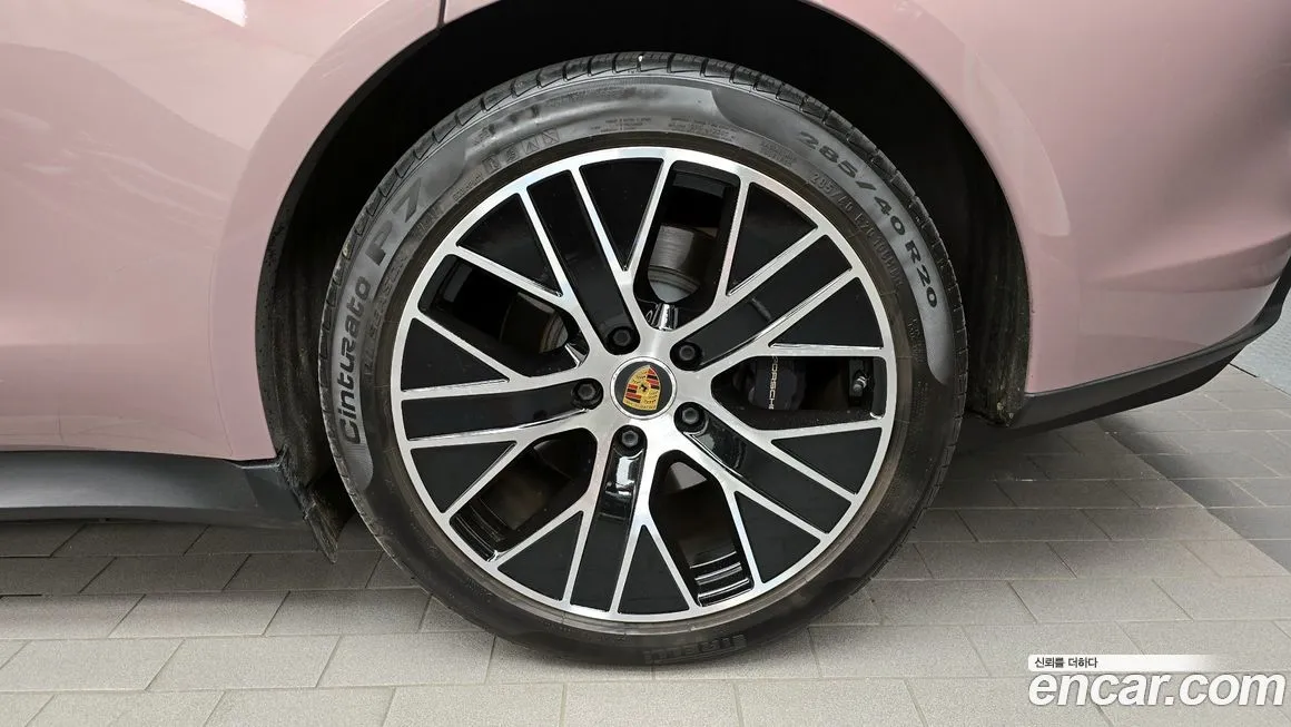 Porsche Taycan 2022 из KR, фото 5
