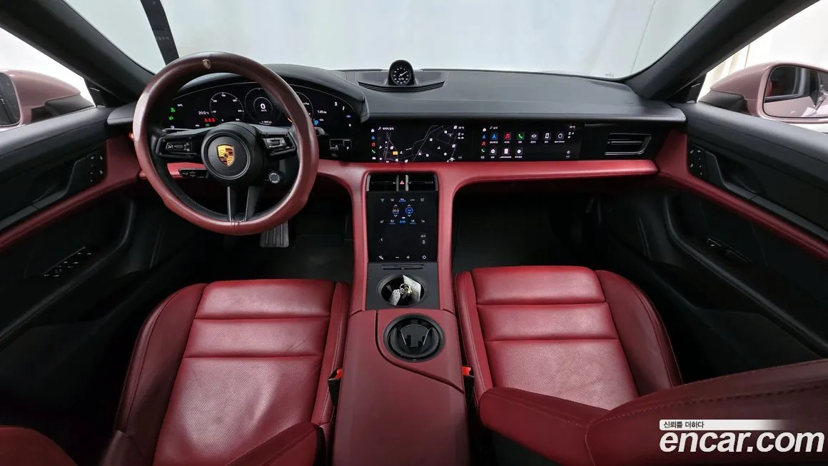 Porsche Taycan 2022 из KR, фото 7