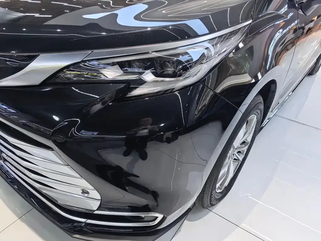 Toyota Sienna 2022 из CN, фото 4