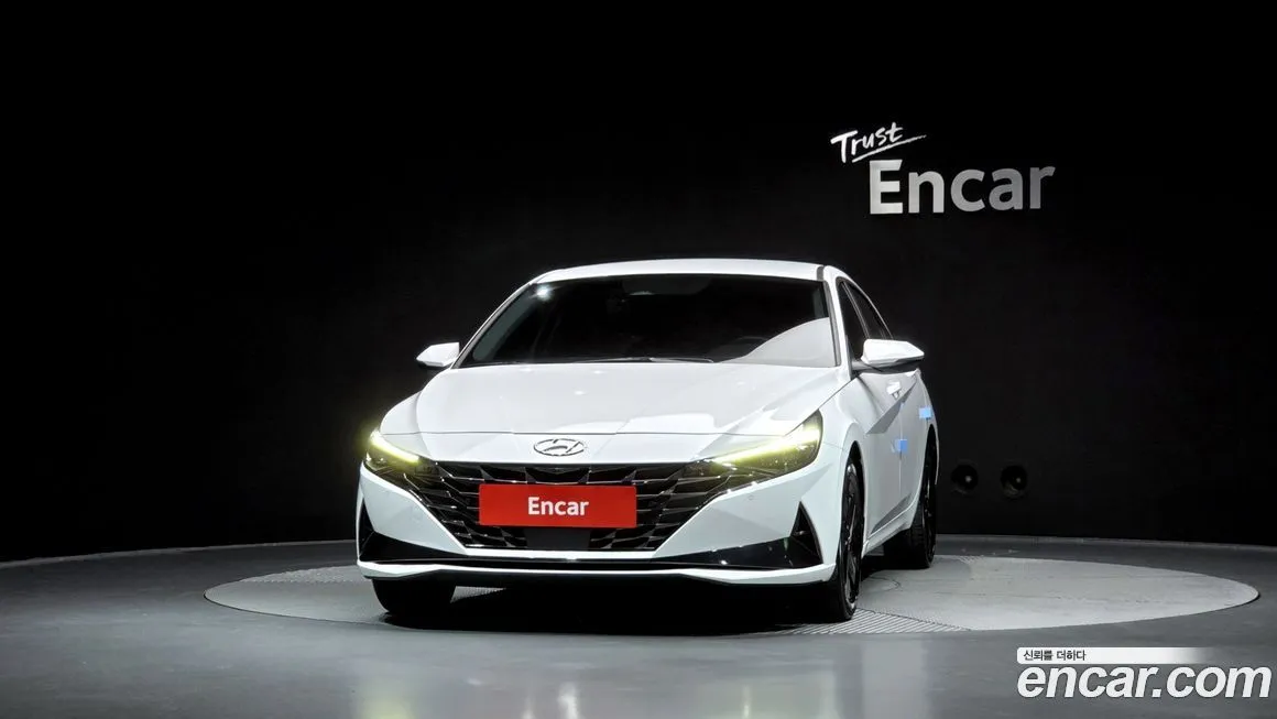 Hyundai AVANTE 2021 из KR, фото 3