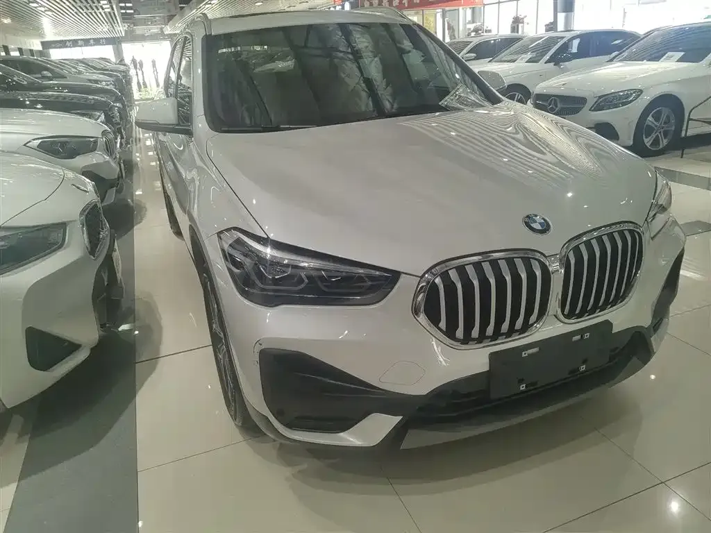 BMW X1 2022 из CN, фото 4