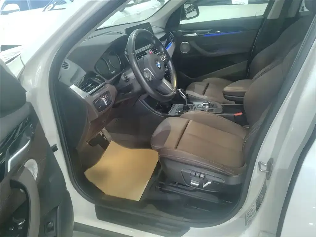BMW X1 2022 из CN, фото 9
