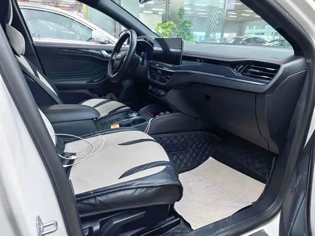 [object Object] Focus 2022 из CN, фото 8