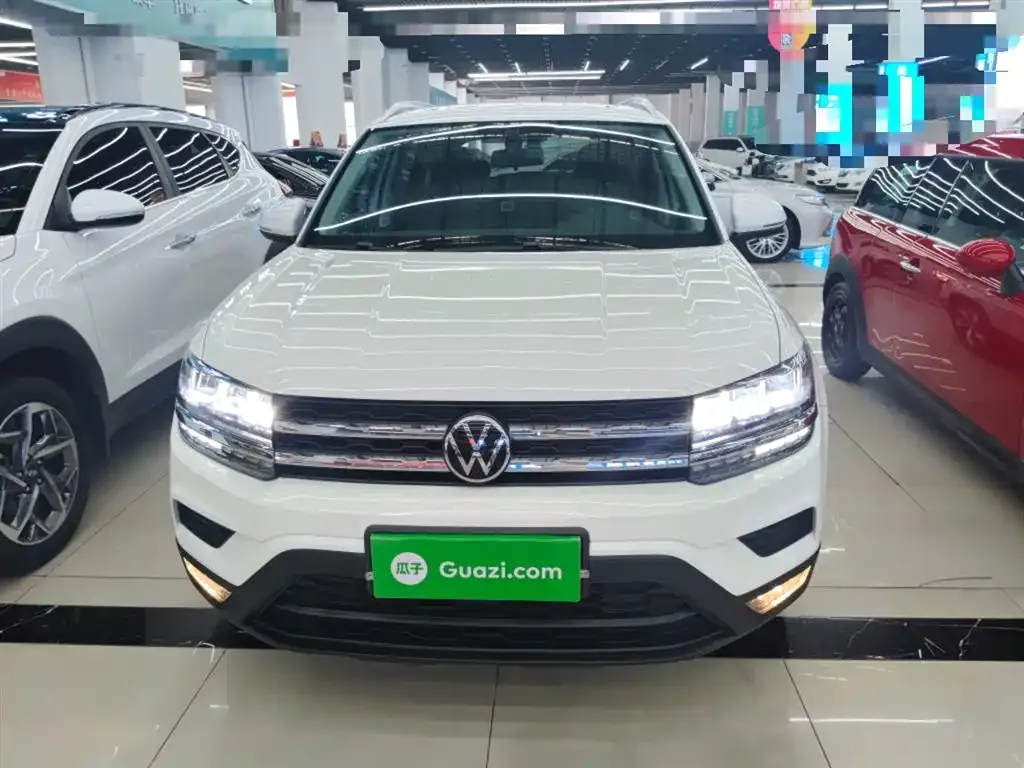 Volkswagen Tharu — фото 3