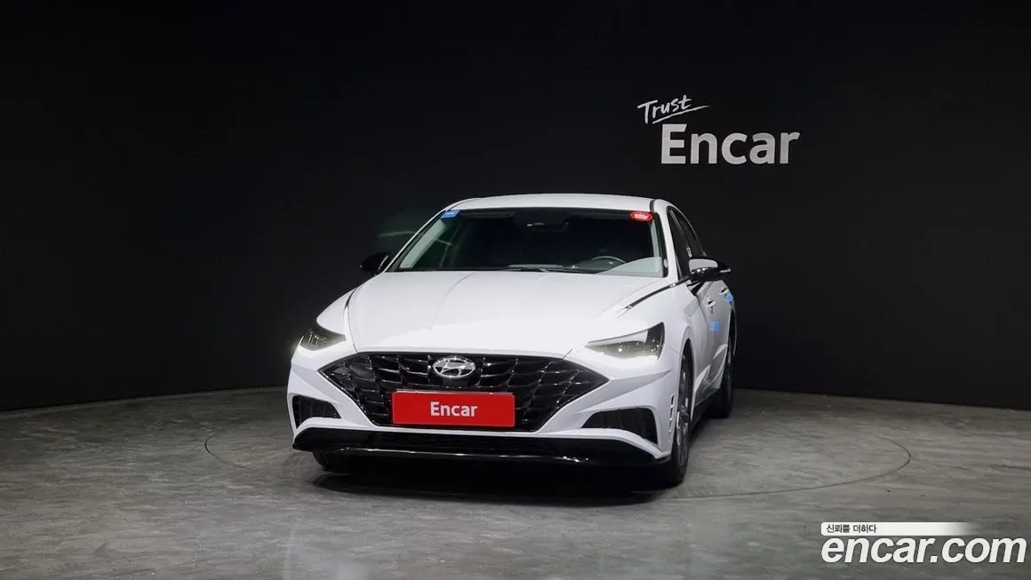 Hyundai Sonata 2022 из KR, фото 3