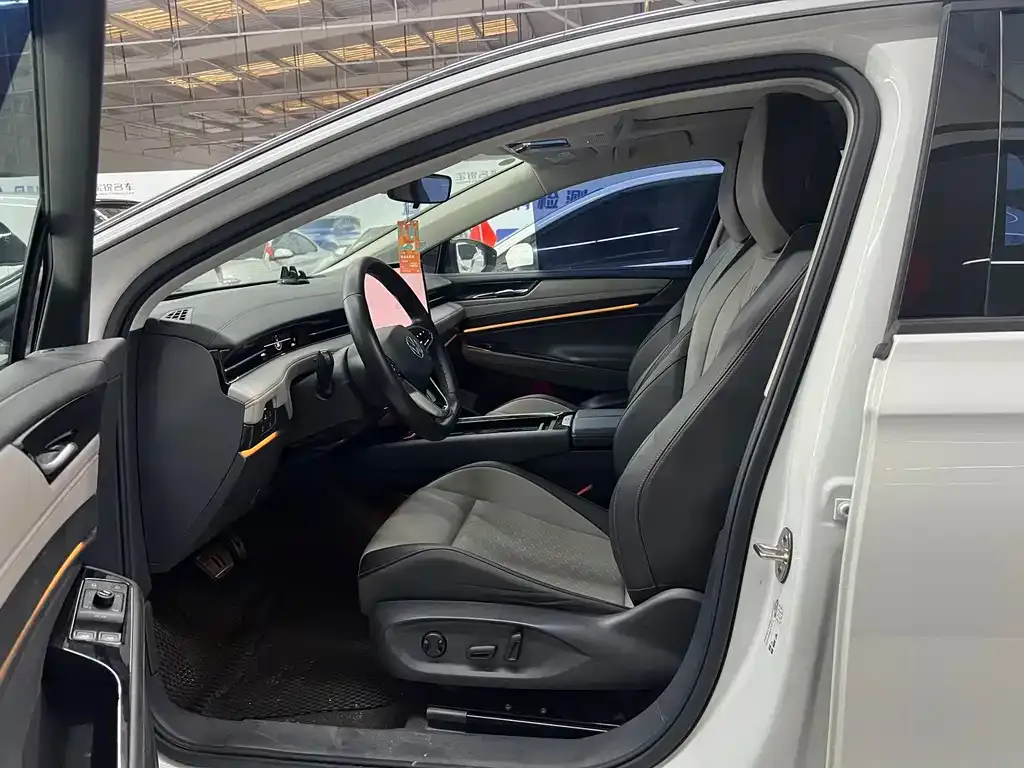 Volkswagen ID.7 VIZZION 2024 из CN, фото 8