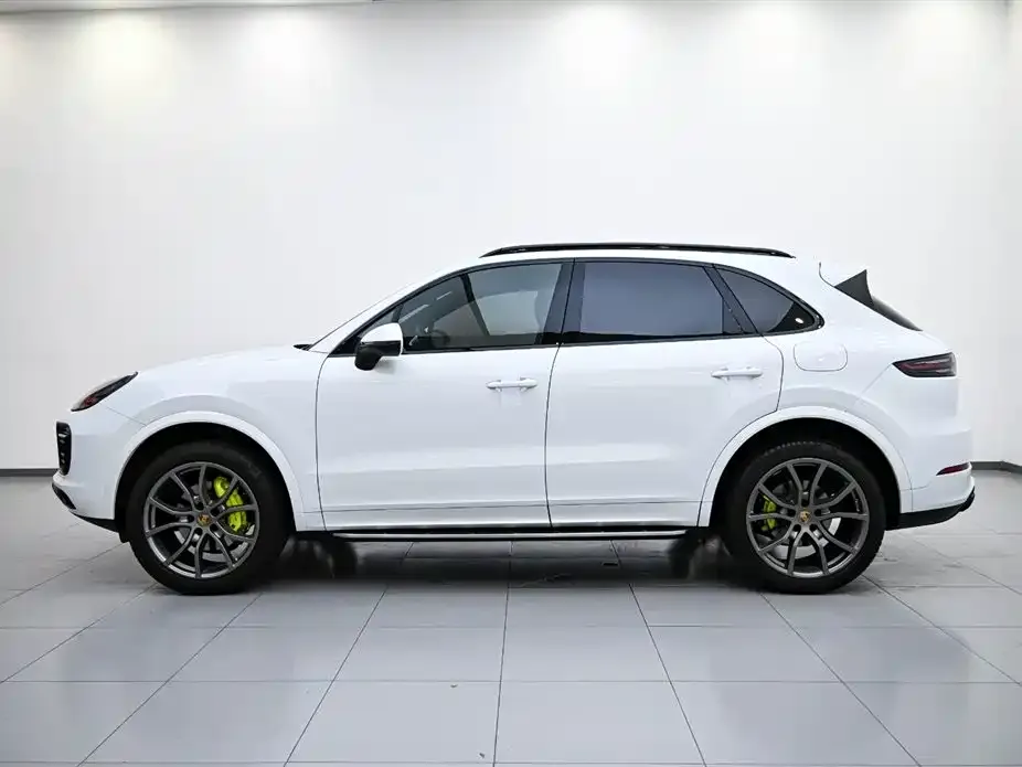 Porsche Cayenne Hybrid — фото 5