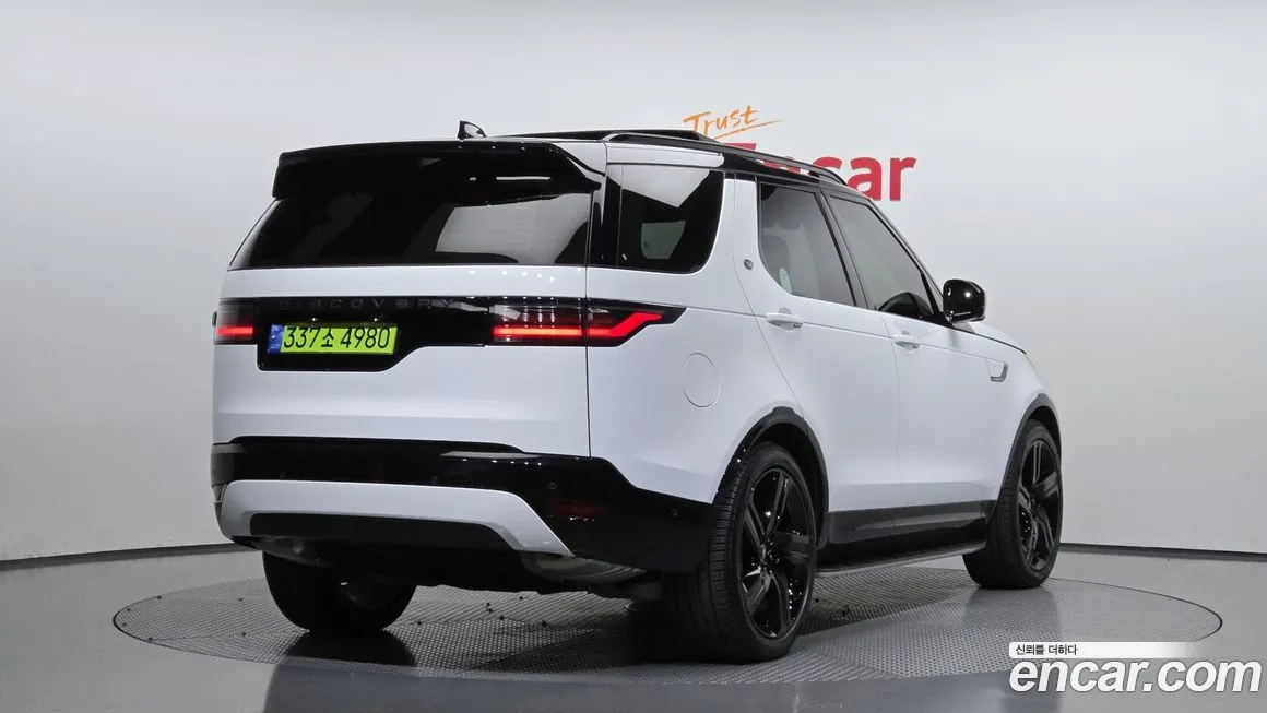 Land Rover Discovery 2025 из KR, фото 2
