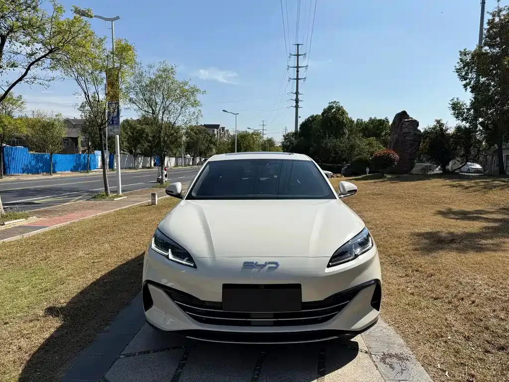BYD Seal 06 NEV — фото 2