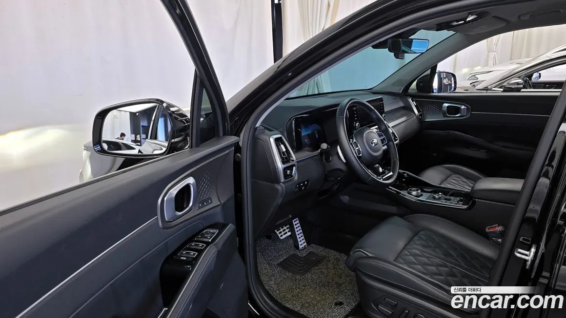 Kia Sorento — фото 10