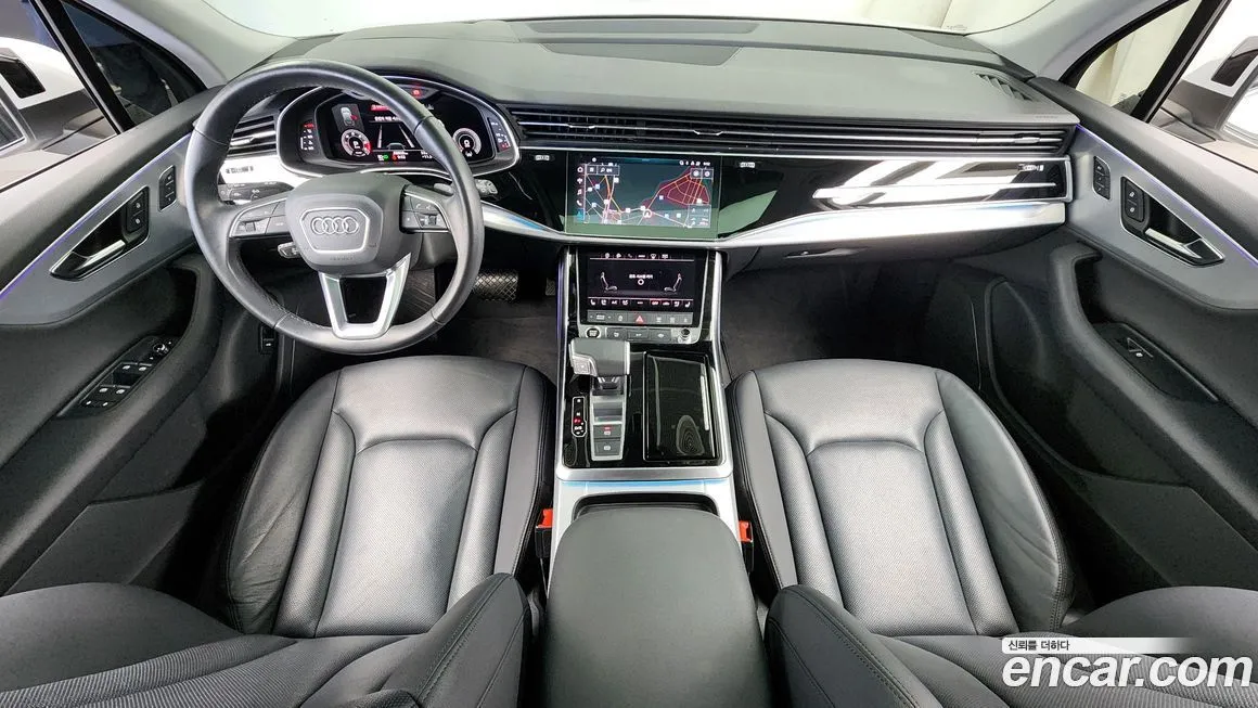 Audi Q7 2021 из KR, фото 7
