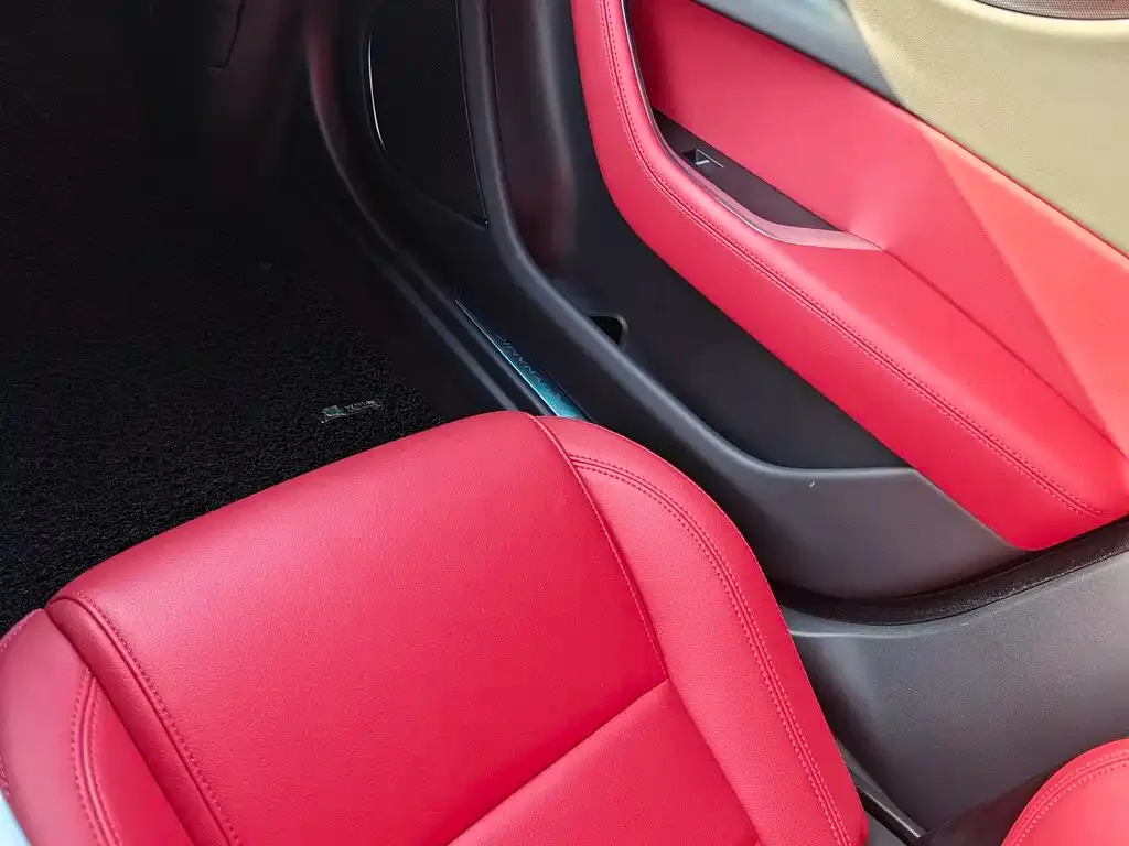 Jaguar XEL 2021 из CN, фото 5