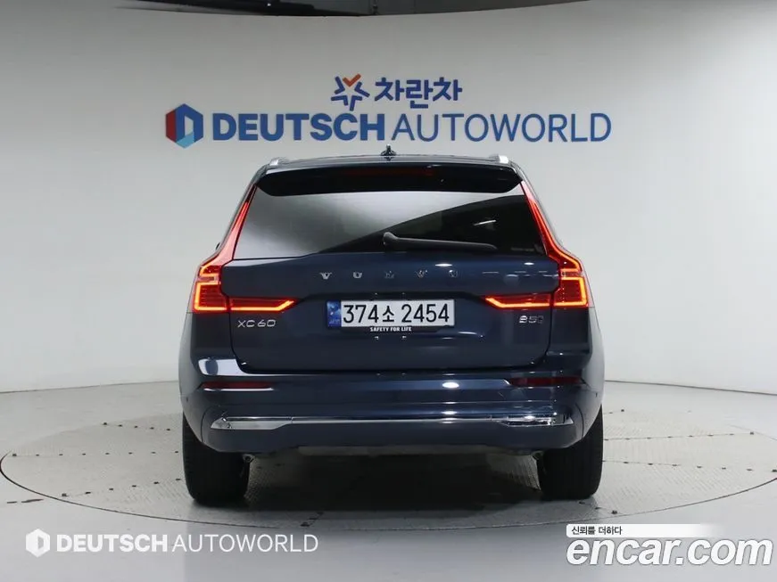 Volvo XC60 2024 из KR, фото 4