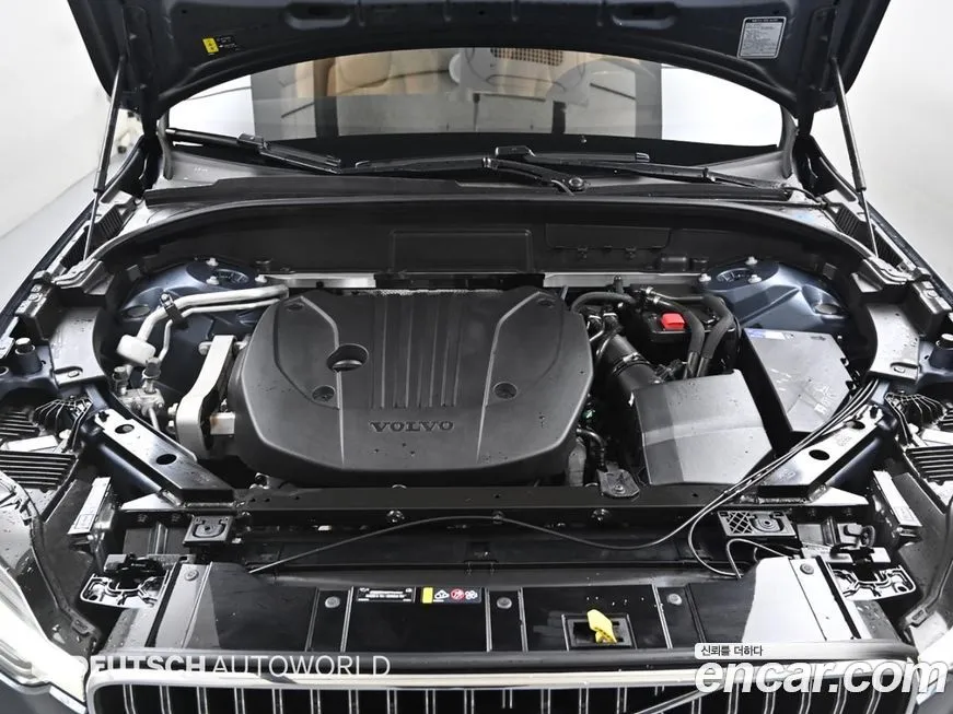 Volvo XC60 2024 из KR, фото 6