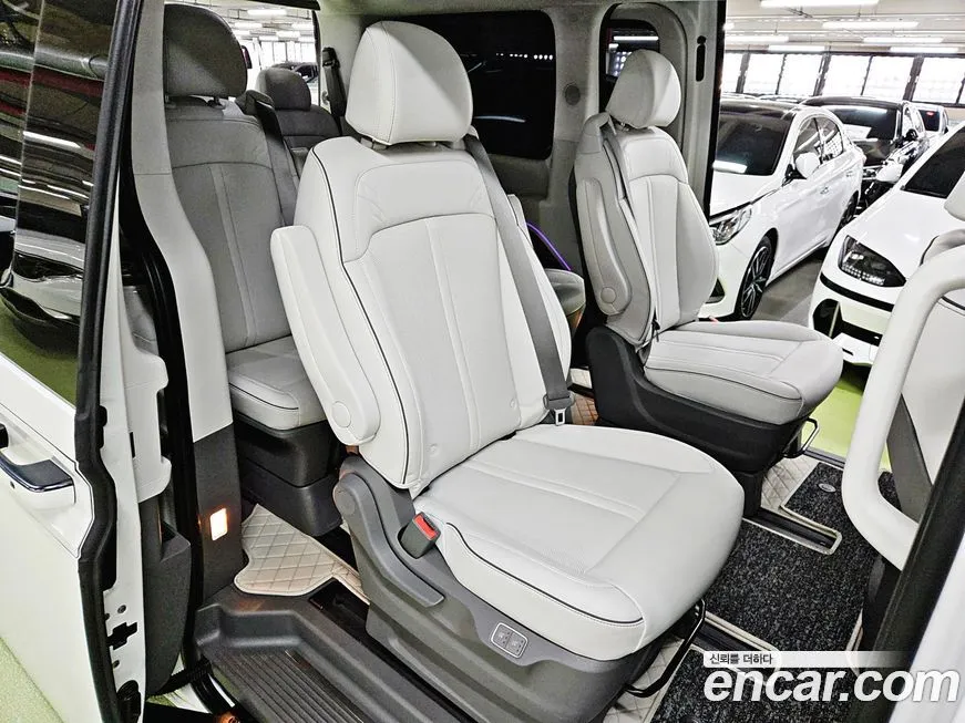 Hyundai Staria 2025 из KR, фото 8