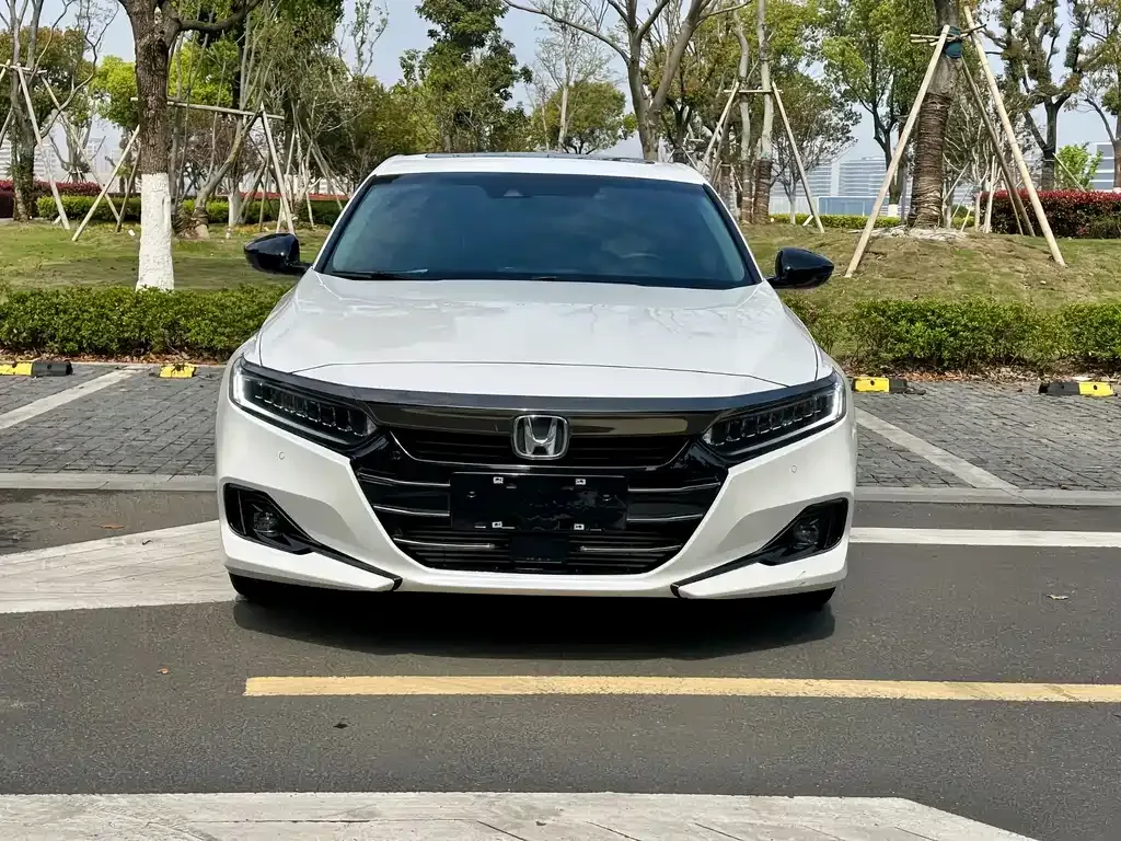 Honda Accord — фото 2