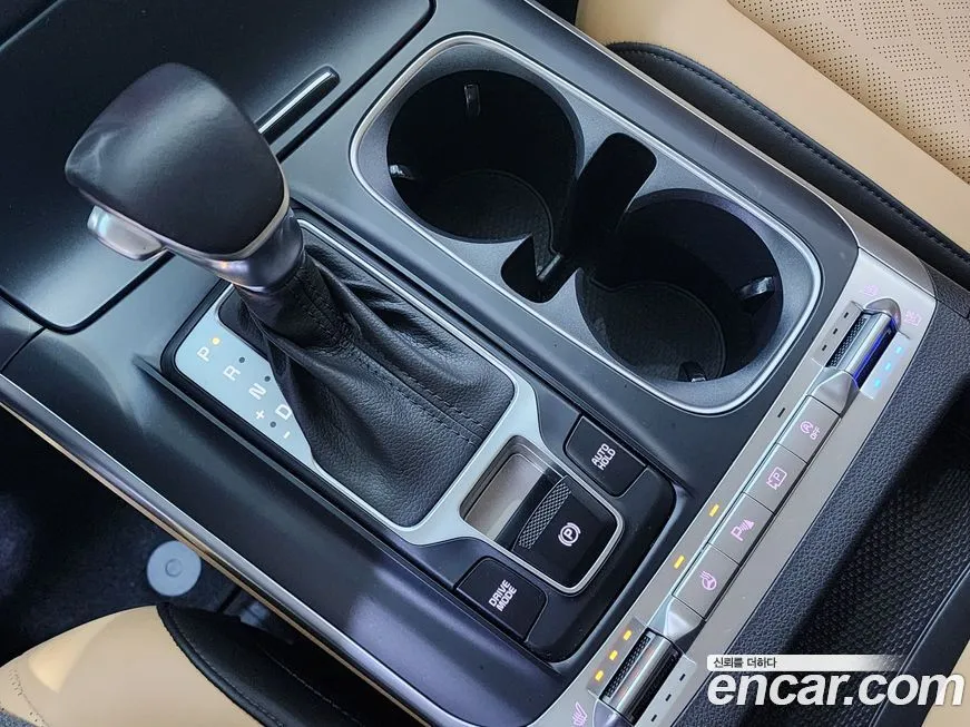Kia Carnival 2023 из KR, фото 9