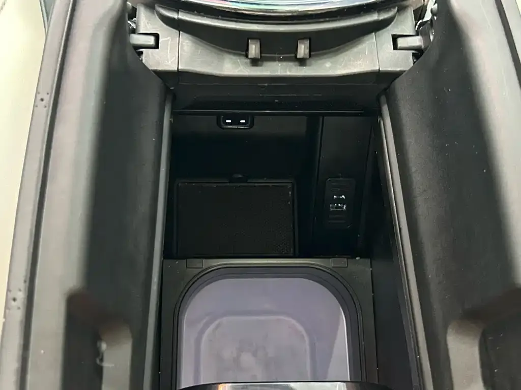 Mercedes-Benz Vito 2023 из CN, фото 9