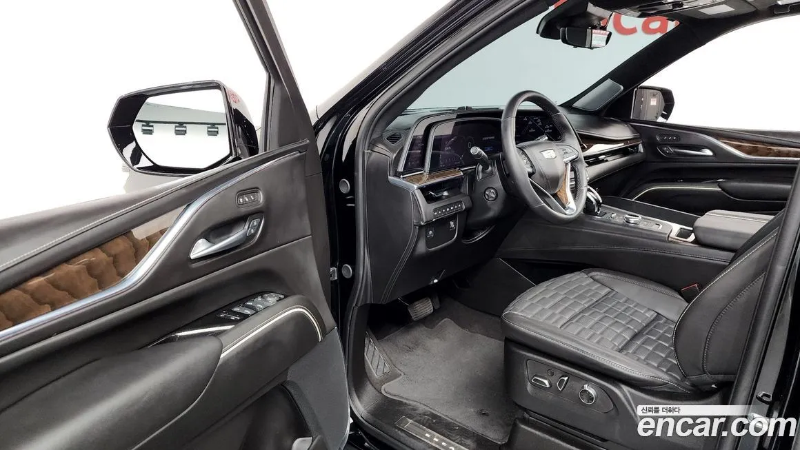 Cadillac Escalade 2024 из KR, фото 10