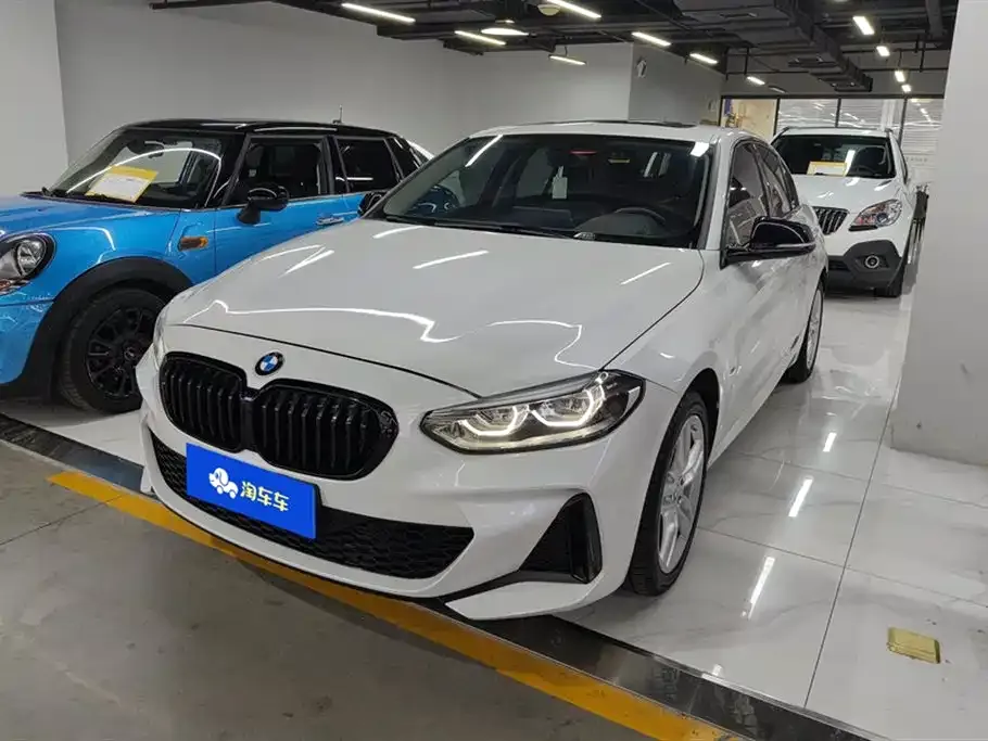 BMW 1 Series — фото 1