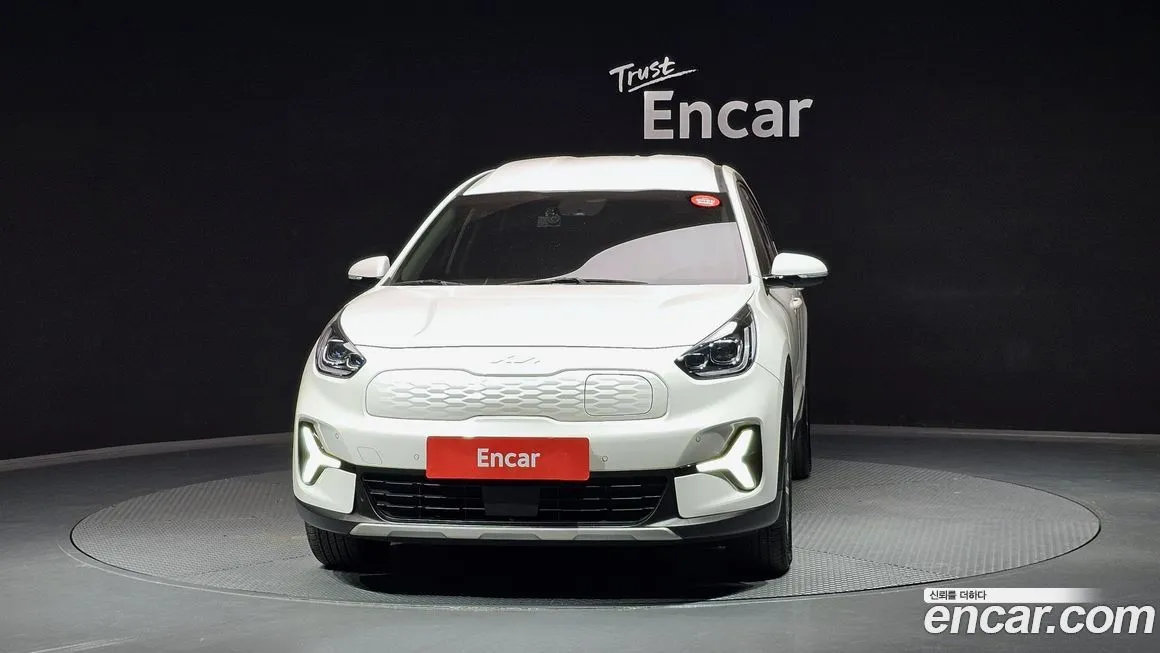 Kia Niro — фото 3