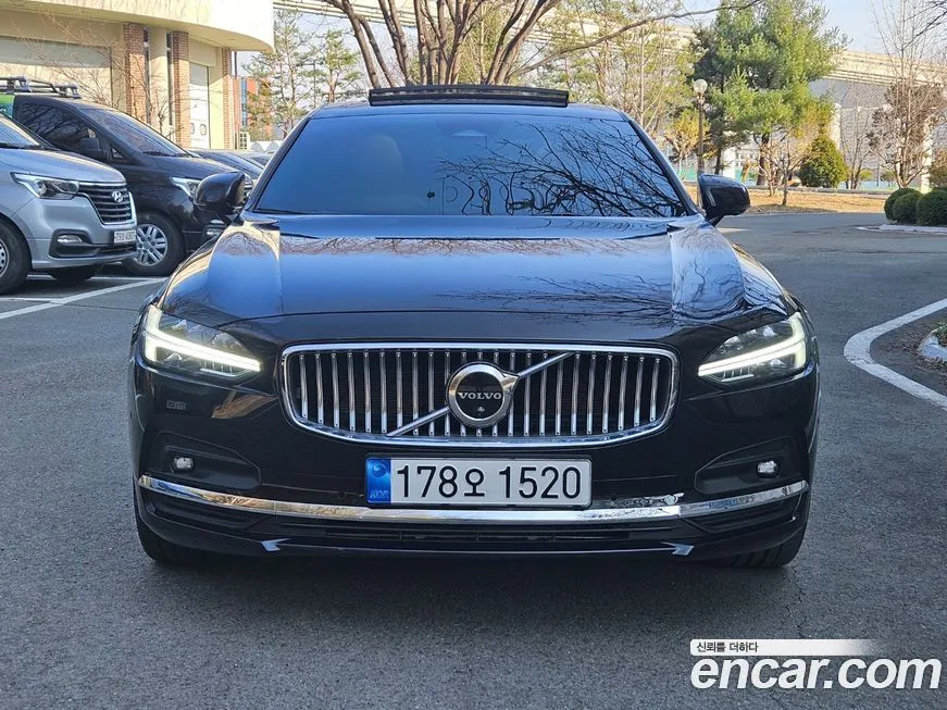 Volvo S90 2022 из KR, фото 3