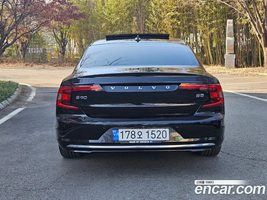 Volvo S90 2022 из KR, фото 5