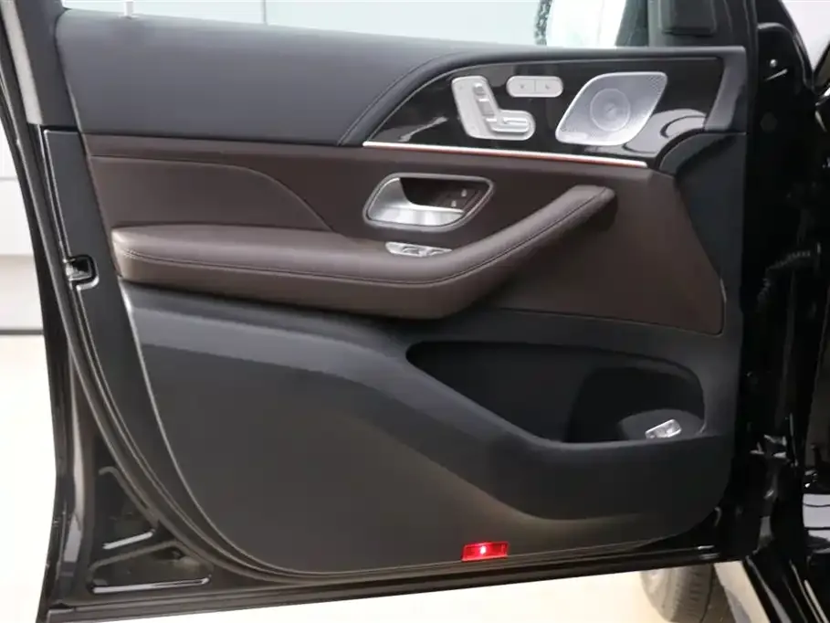 Mercedes-Benz GLS 2021 из CN, фото 10