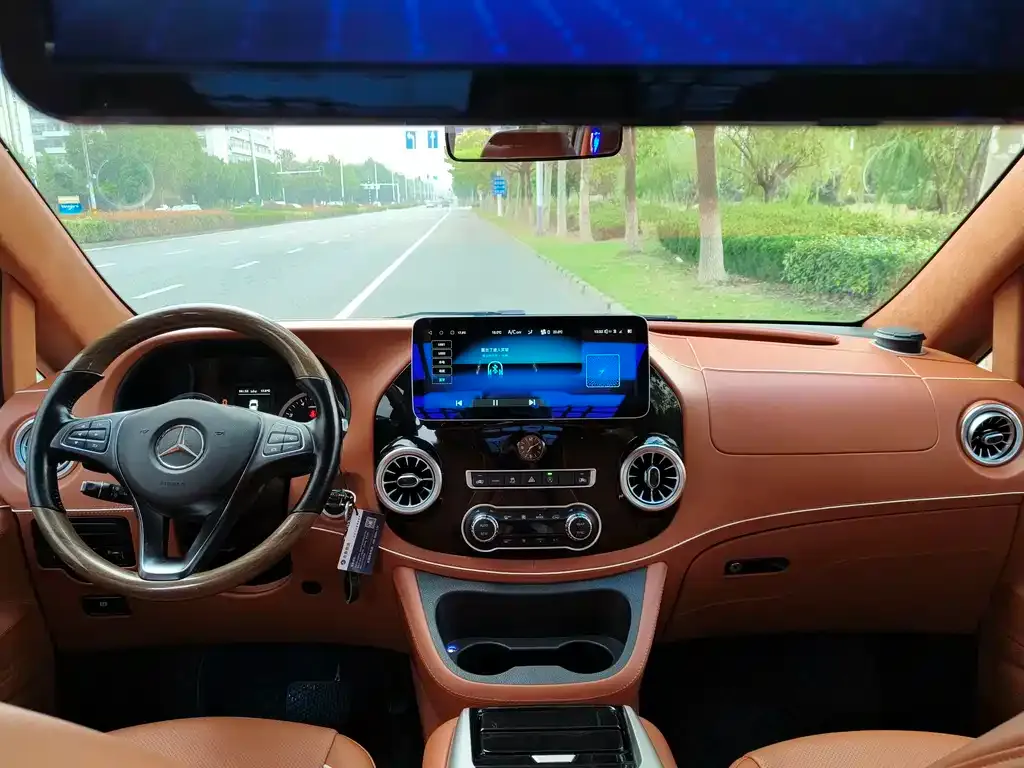Mercedes-Benz Vito 2022 из CN, фото 3