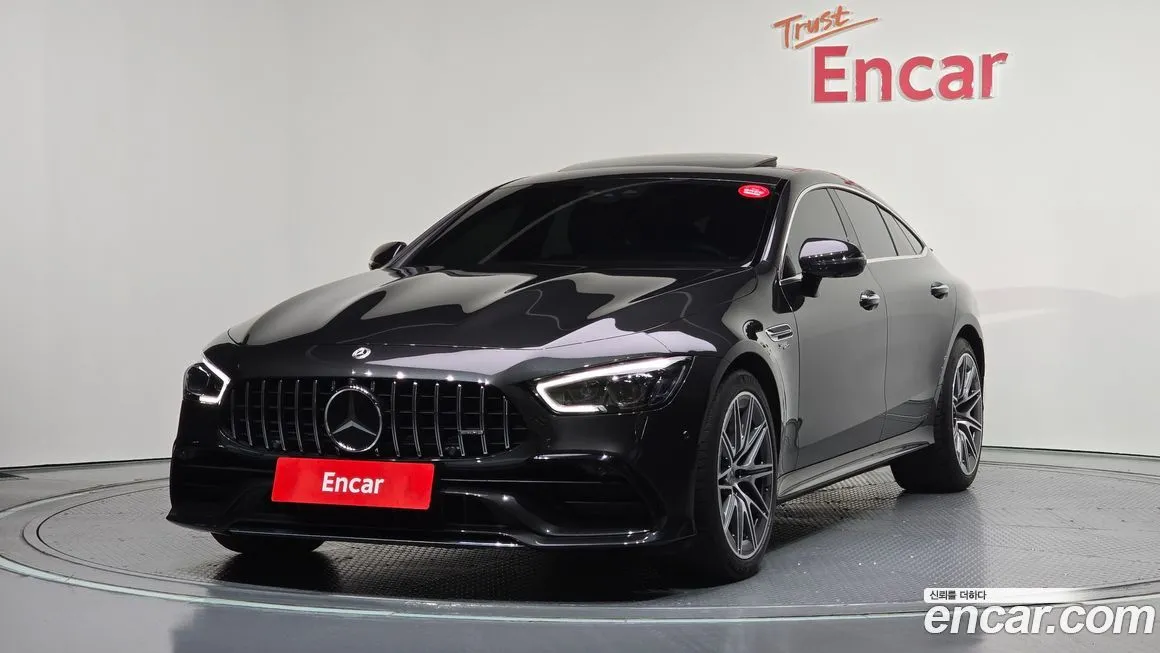 Mercedes-Benz AMG GT — фото 1
