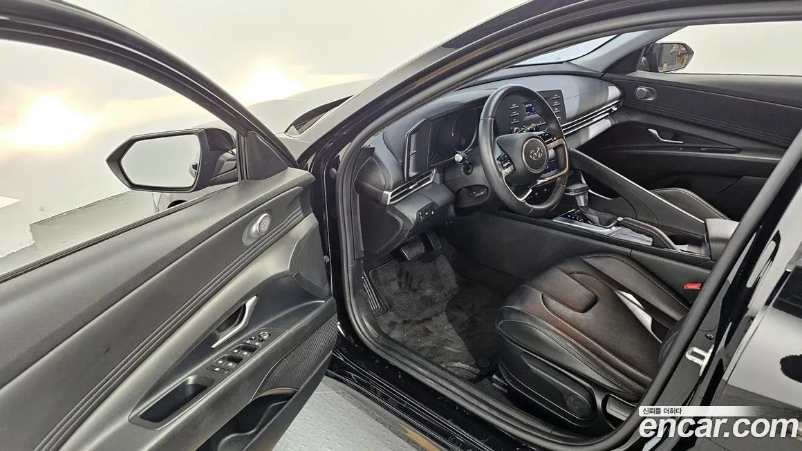 Hyundai AVANTE 2021 из KR, фото 10