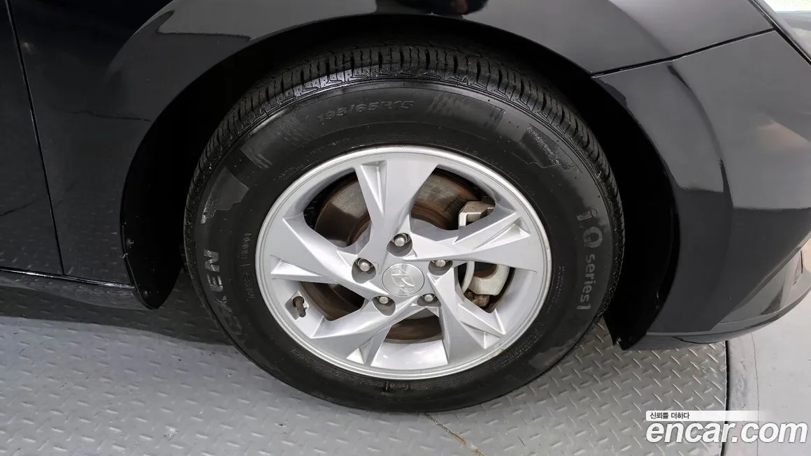 Hyundai AVANTE 2021 из KR, фото 5