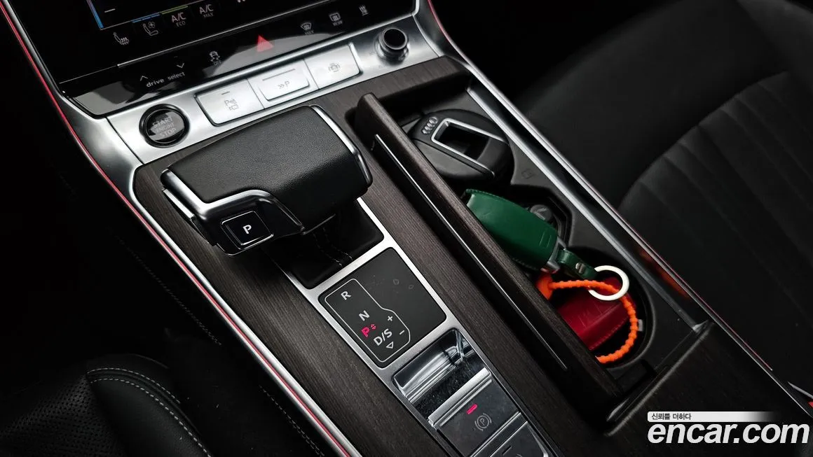 Audi A7 — фото 9