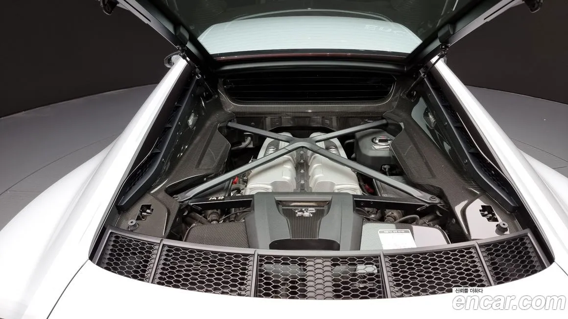 Audi R8 2021 из KR, фото 6
