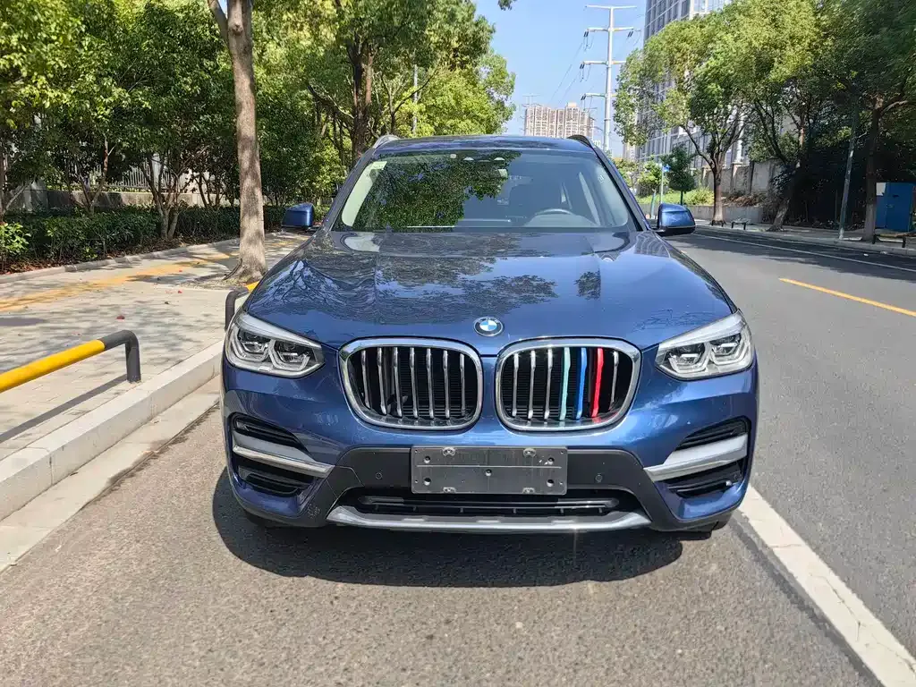 BMW X3 — фото 2