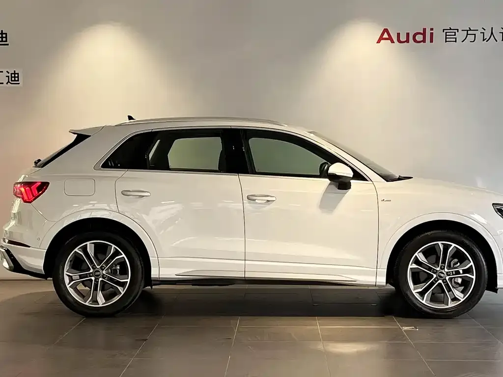 Audi Q3 — фото 2