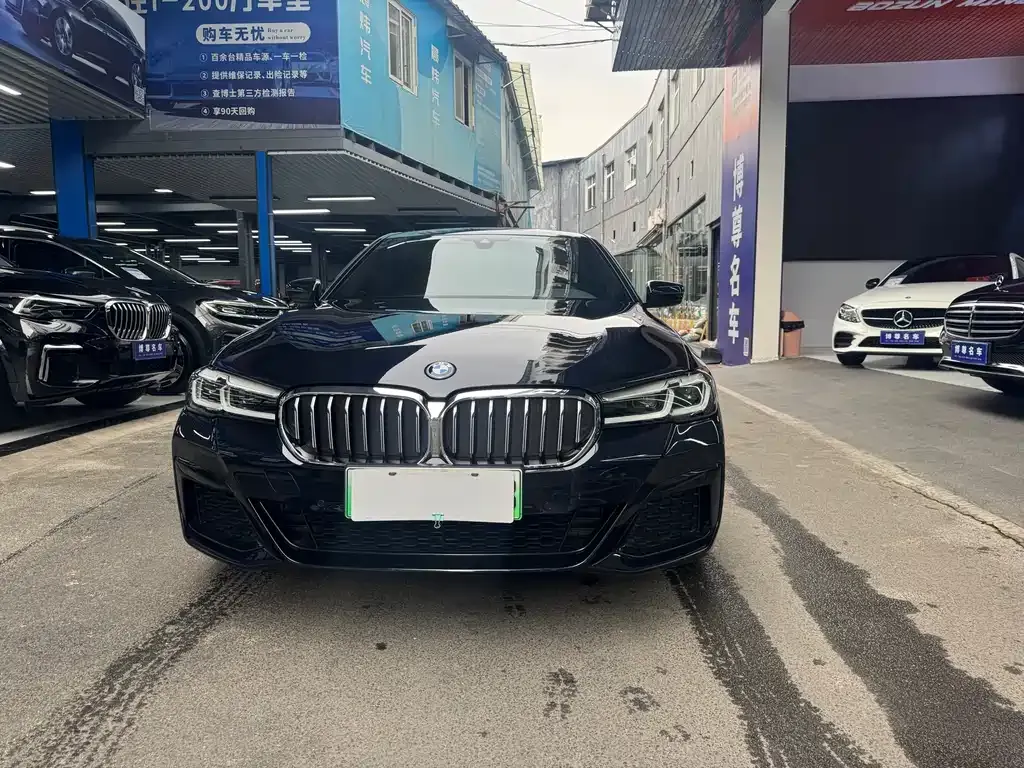 BMW 5 Series New Energy — фото 2