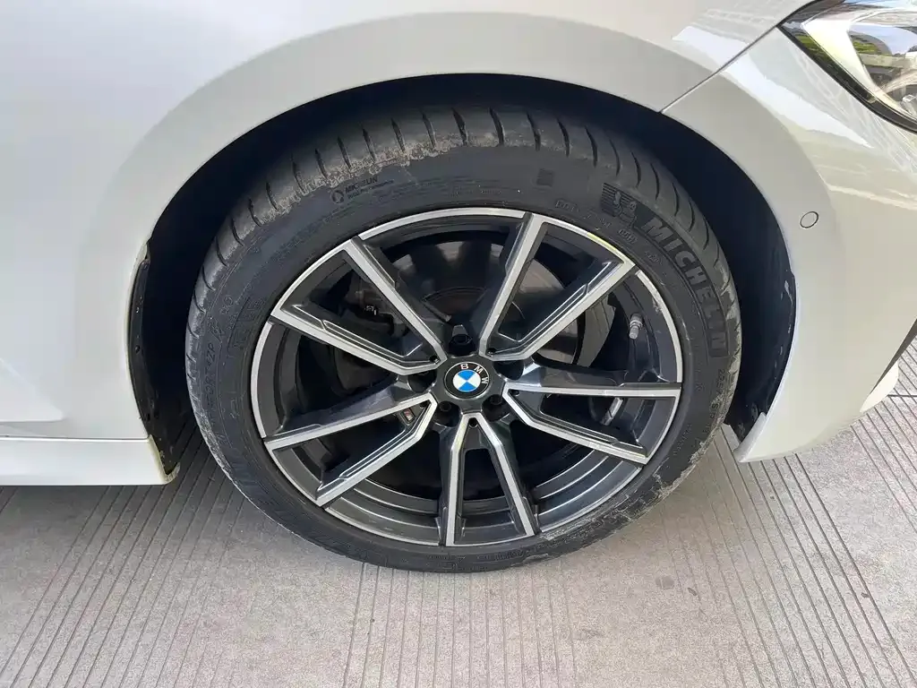 BMW 3 Series — фото 10