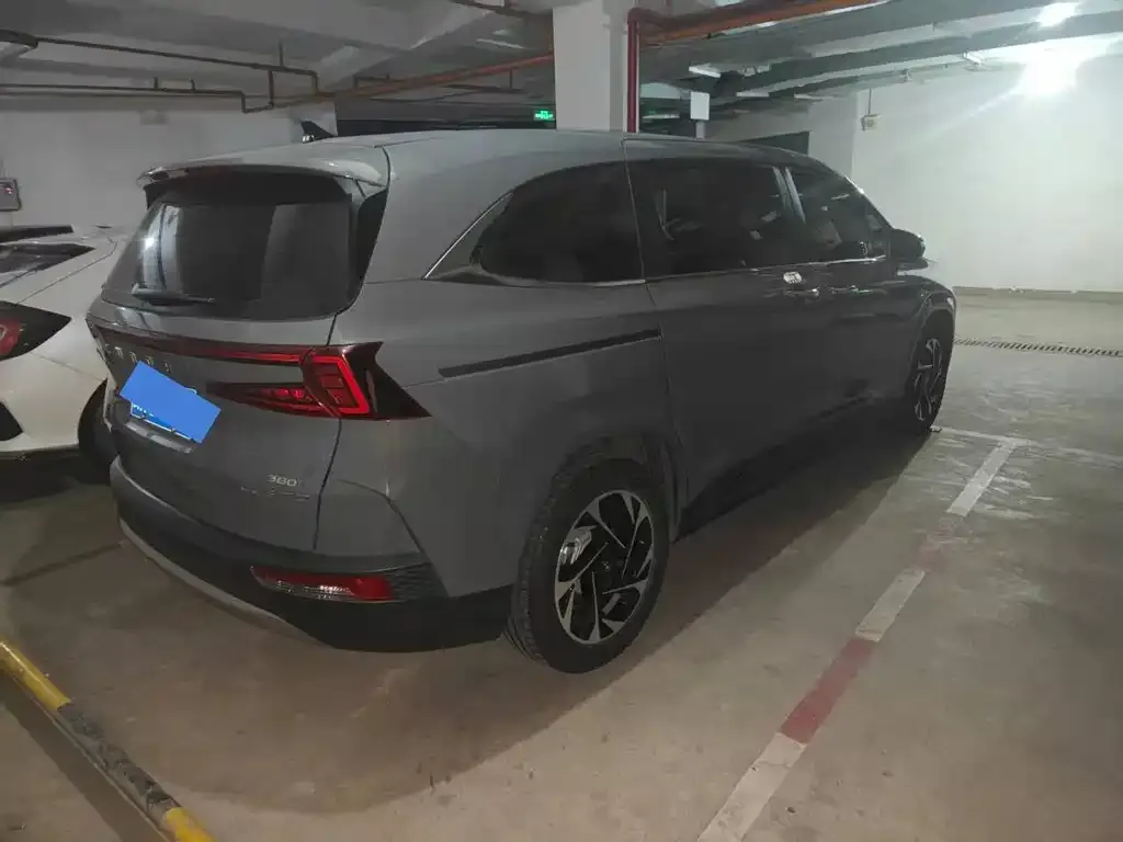Hyundai Custo — фото 3