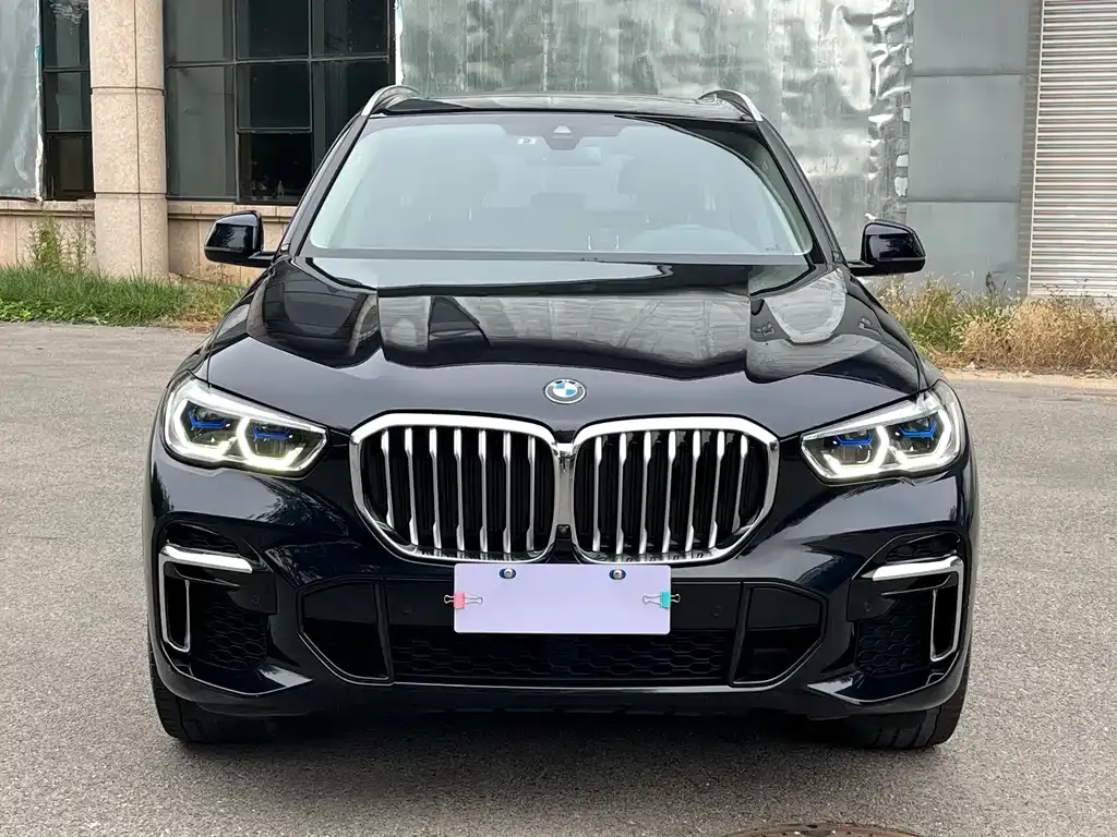 BMW X5 — фото 2