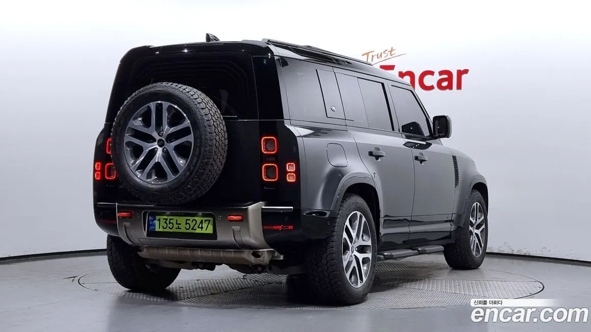 Land Rover Defender 2024 из KR, фото 2