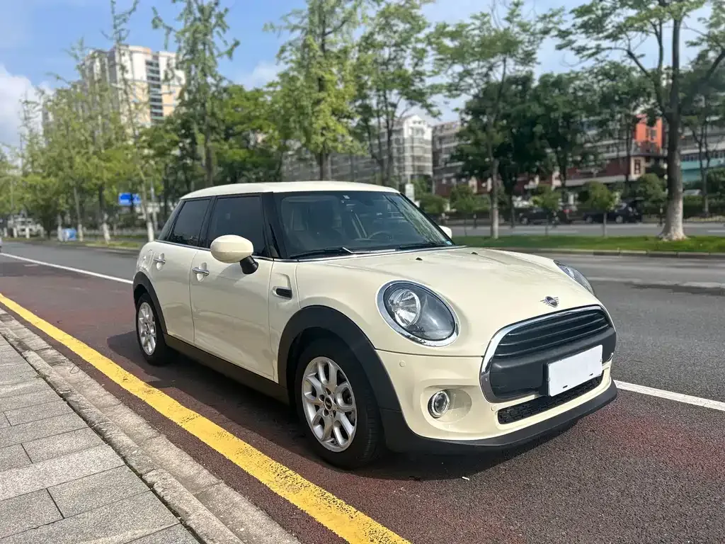 MINI Cooper (3-door) — фото 2