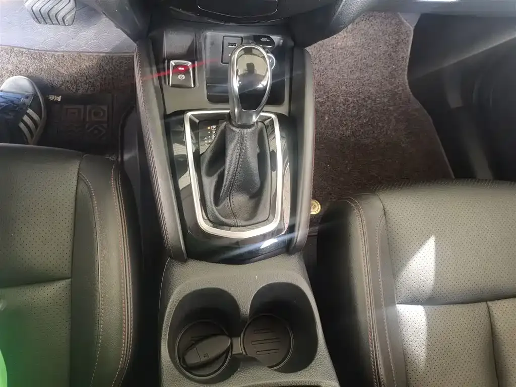 Nissan Qashqai 2021 из CN, фото 6