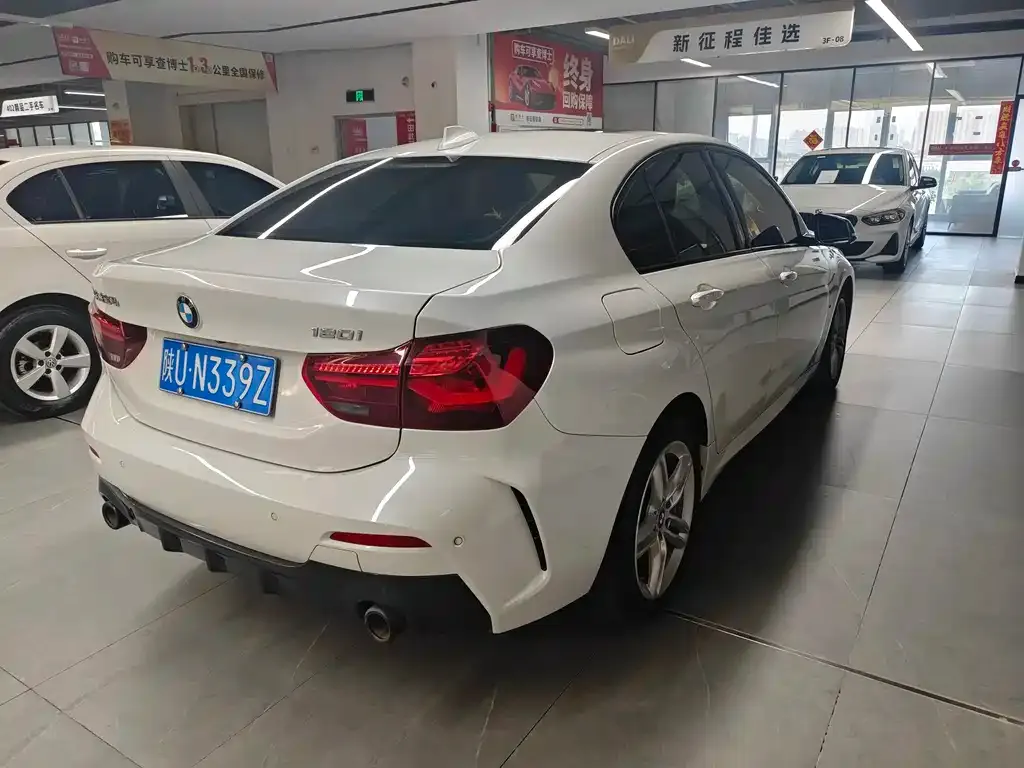 BMW 1 Series — фото 10