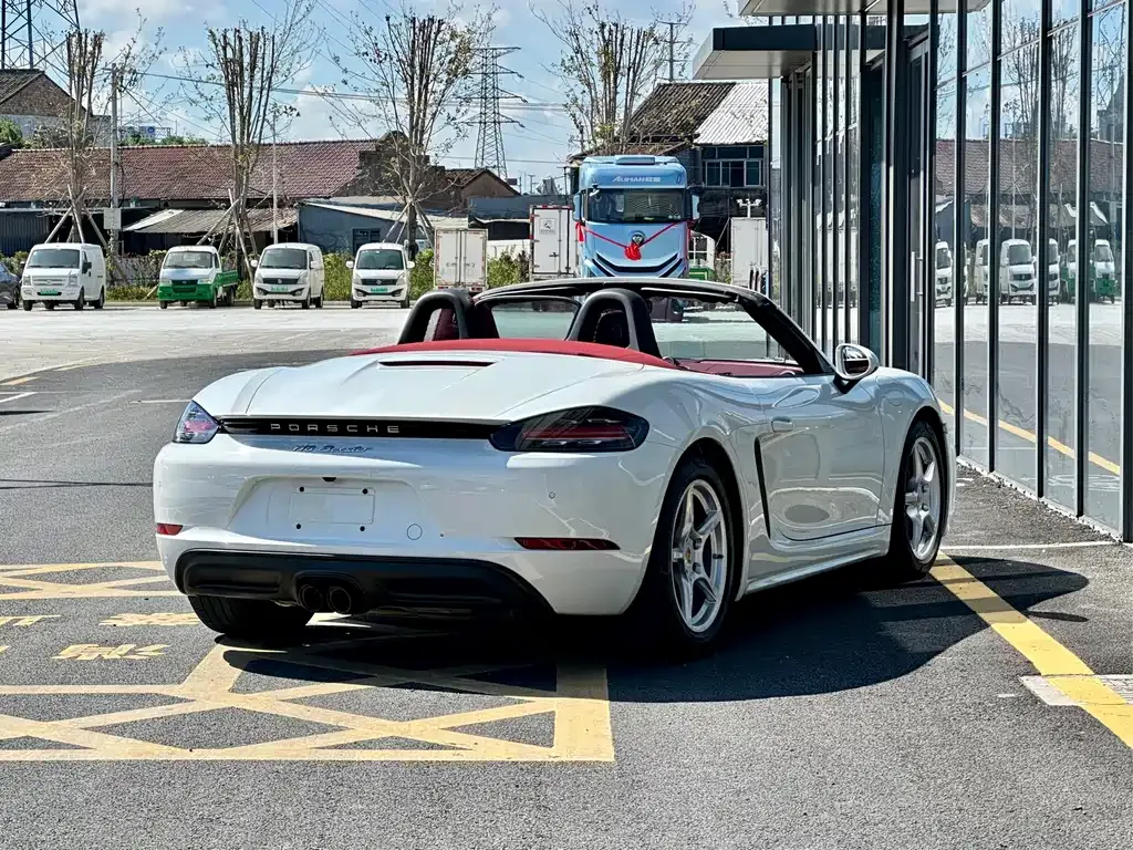 Porsche 718 2023 из CN, фото 6