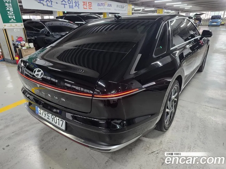 Hyundai Grandeur 2023 из KR, фото 2